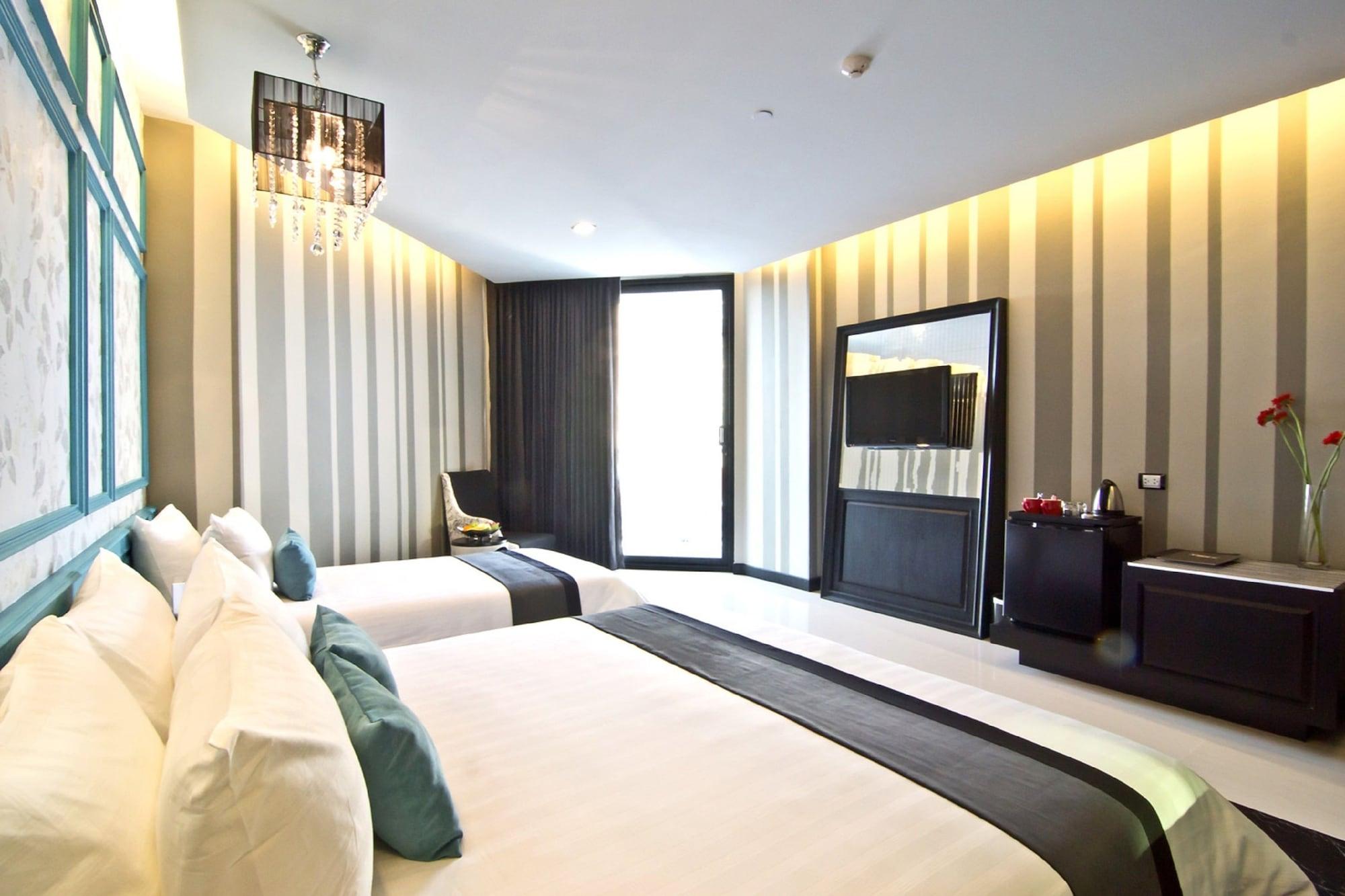 Hotel Tsix5 Quarter Pattaya Zewnętrze zdjęcie