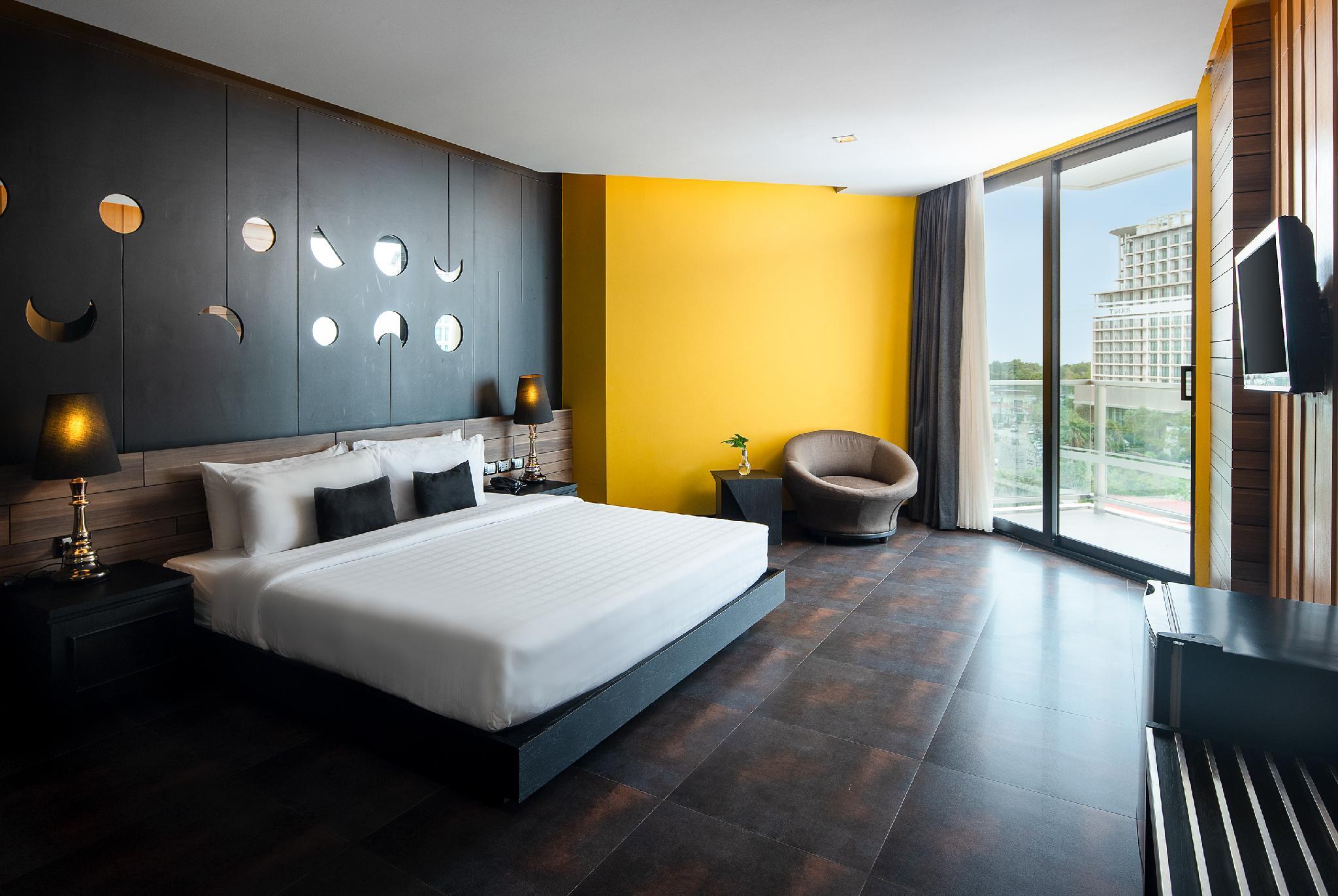Hotel Tsix5 Quarter Pattaya Zewnętrze zdjęcie