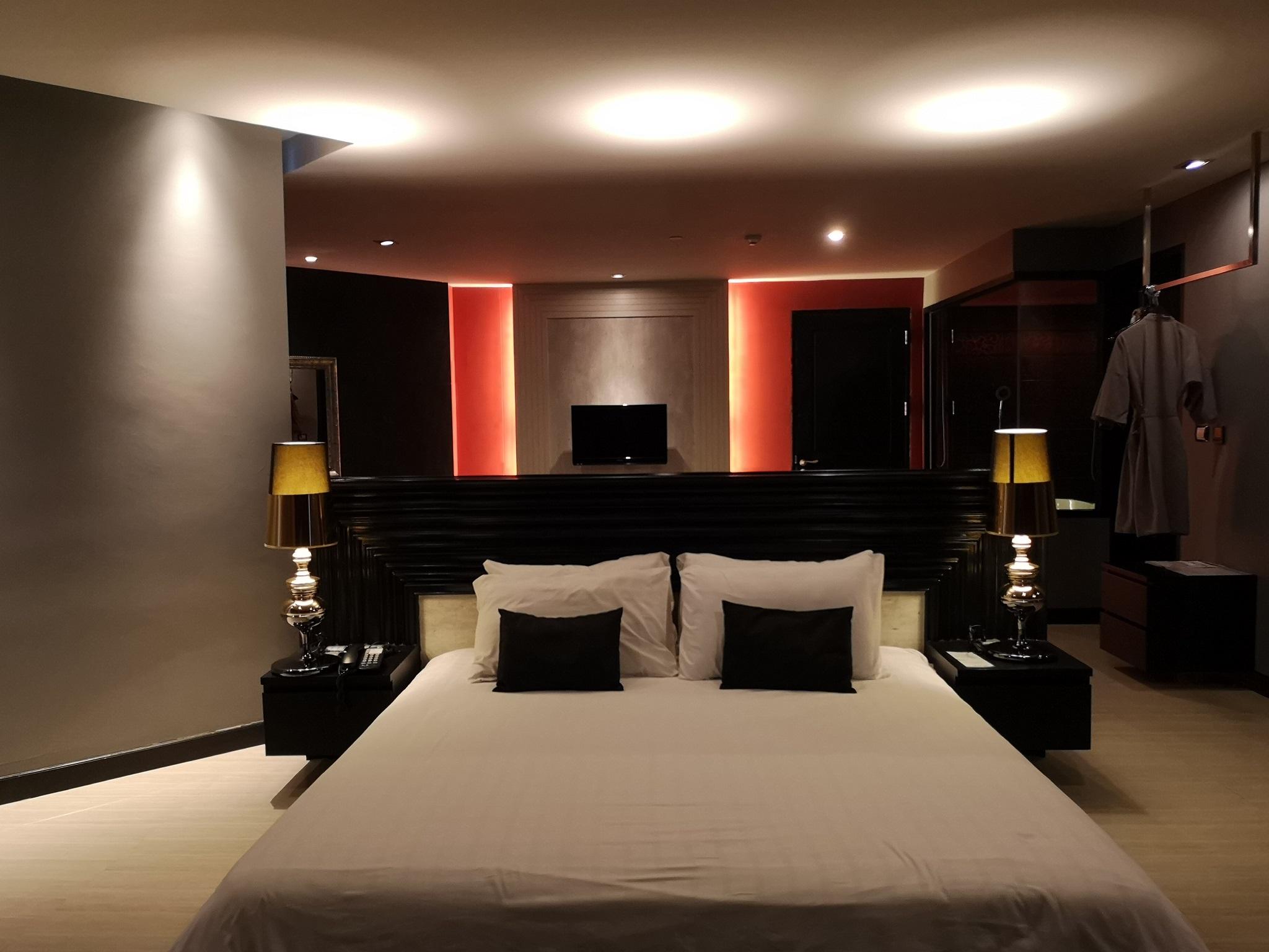 Hotel Tsix5 Quarter Pattaya Zewnętrze zdjęcie