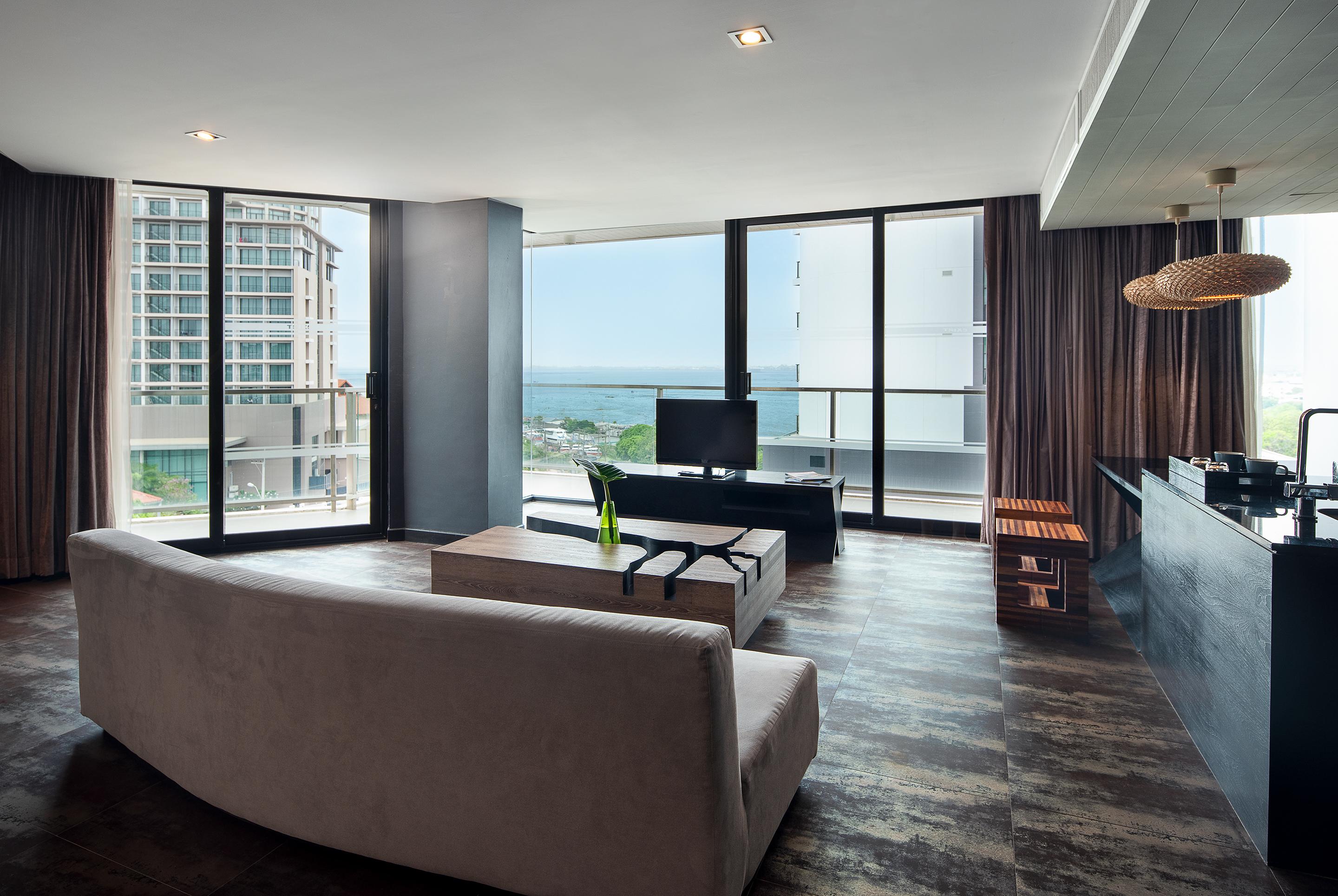 Hotel Tsix5 Quarter Pattaya Zewnętrze zdjęcie
