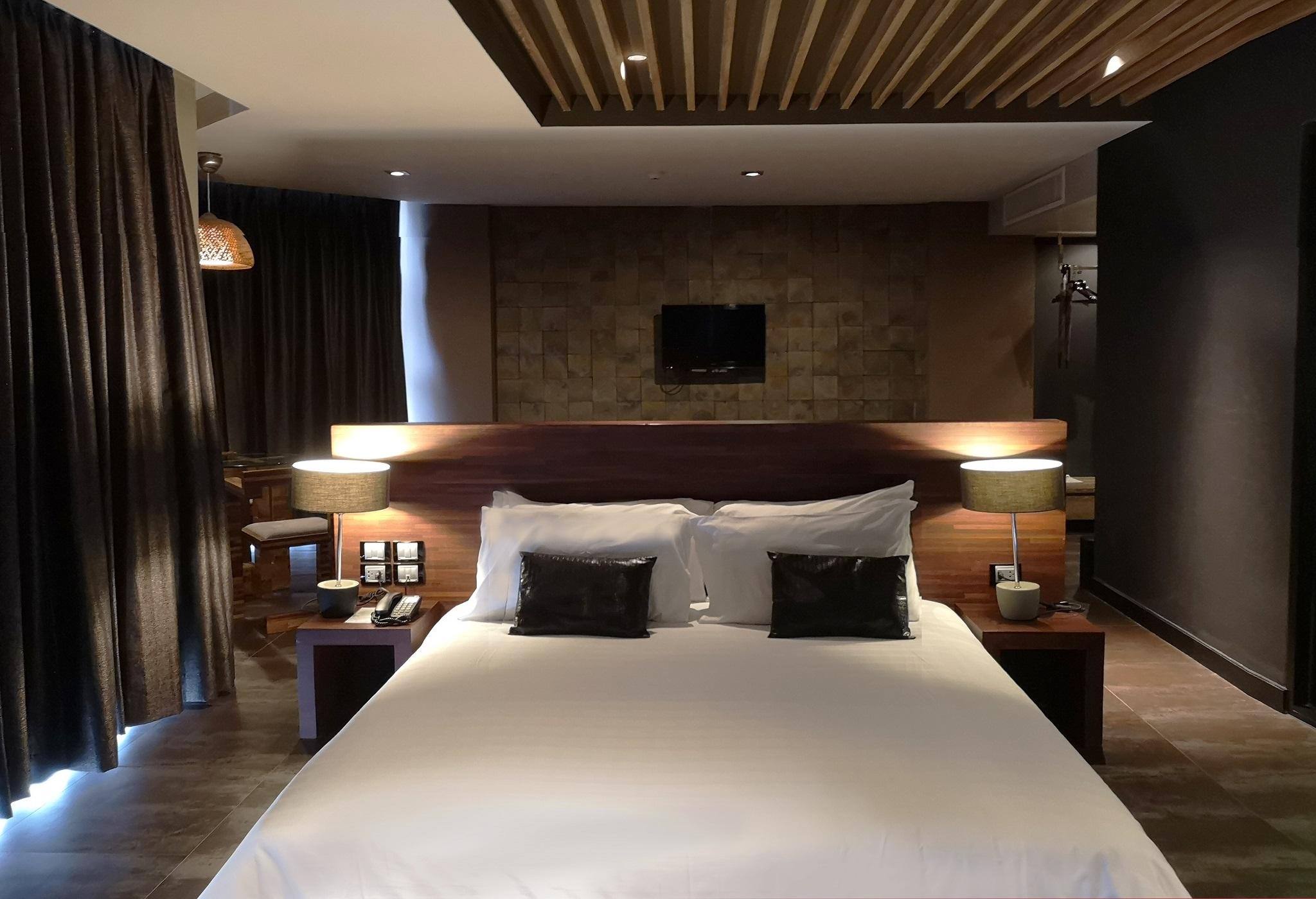 Hotel Tsix5 Quarter Pattaya Zewnętrze zdjęcie