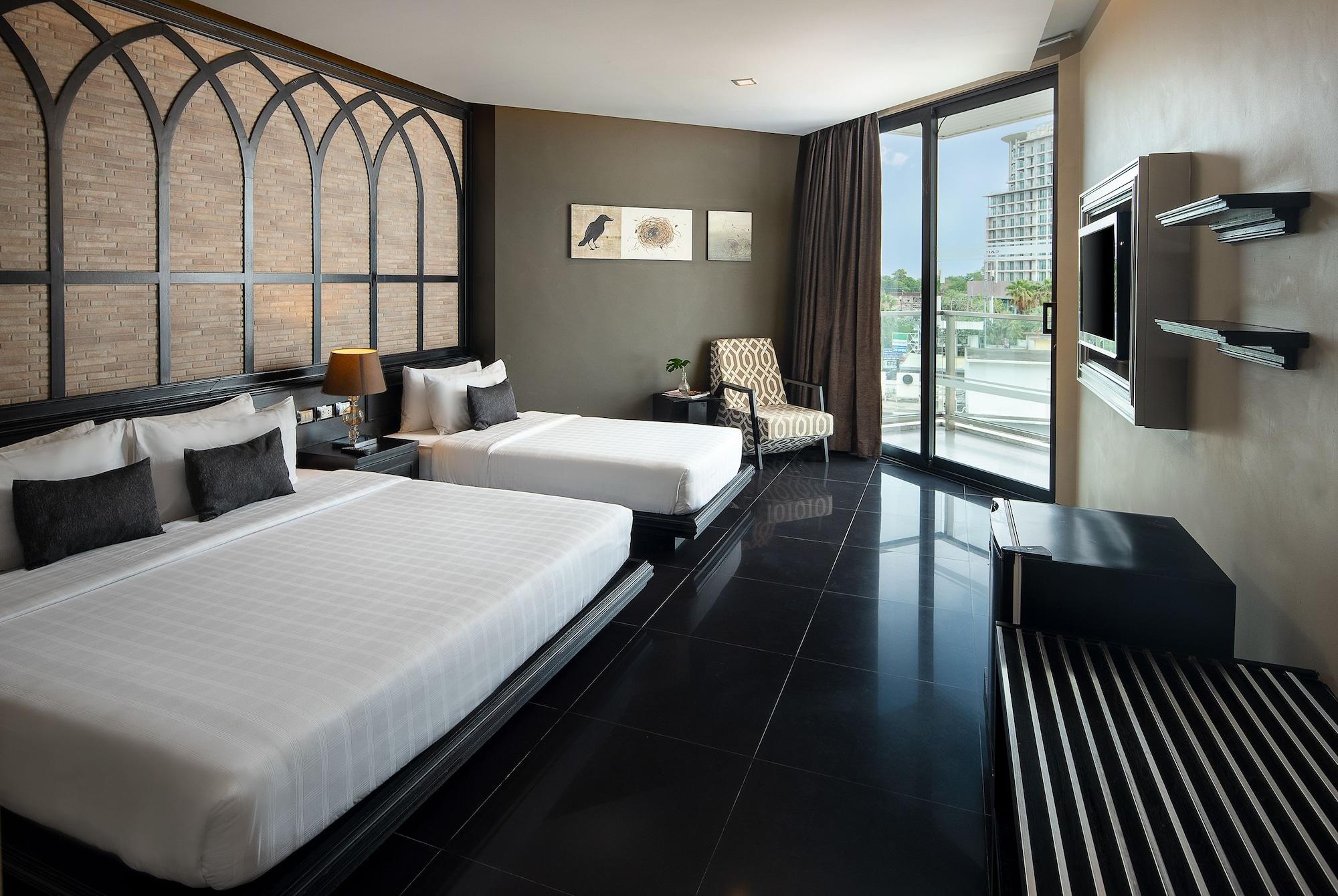 Hotel Tsix5 Quarter Pattaya Zewnętrze zdjęcie