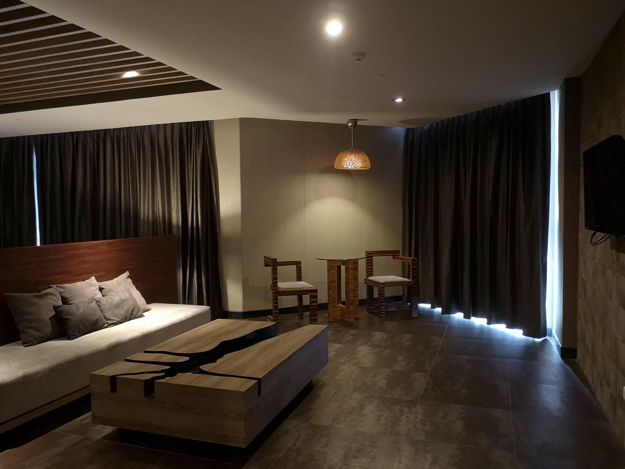 Hotel Tsix5 Quarter Pattaya Zewnętrze zdjęcie