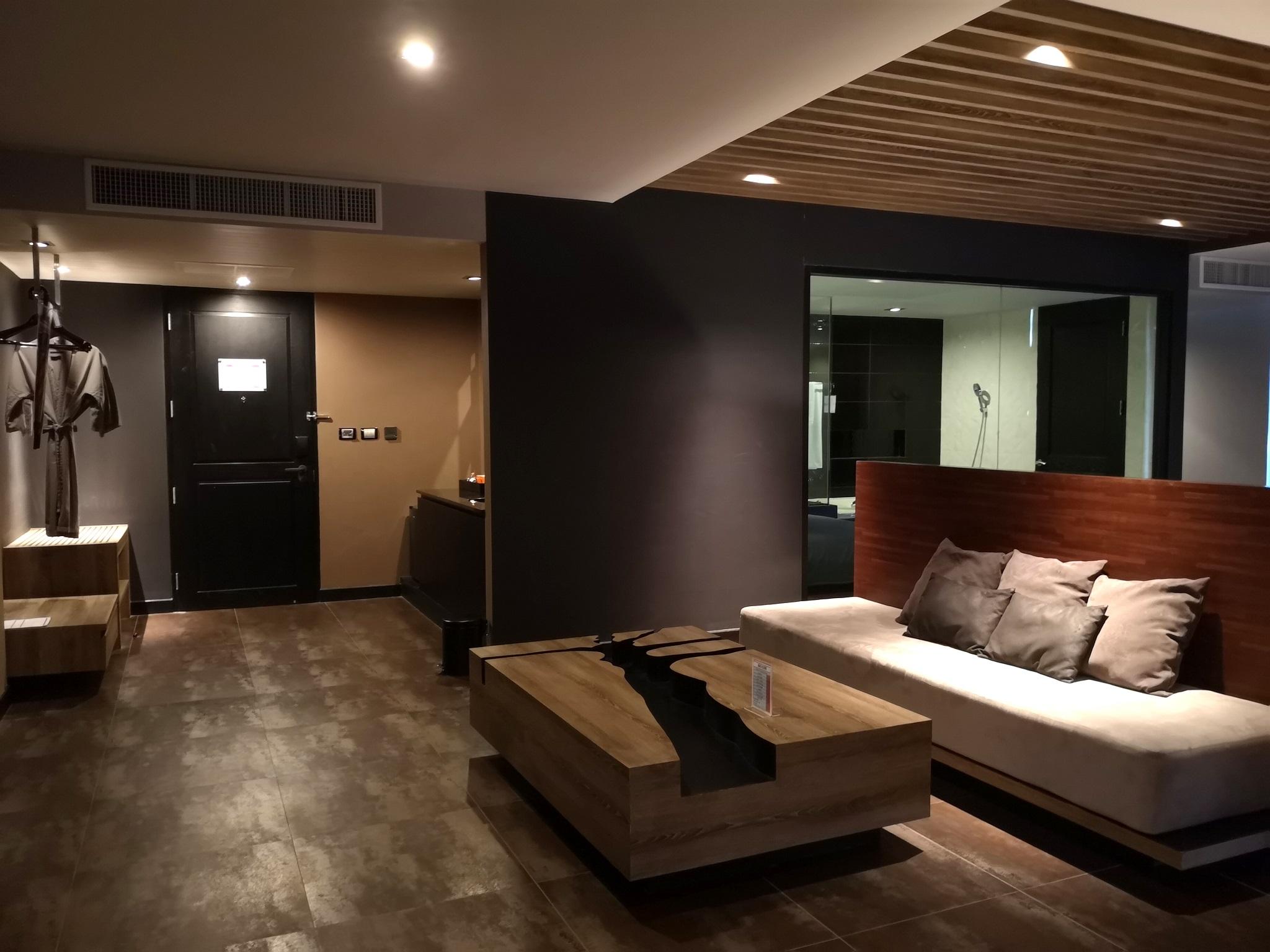 Hotel Tsix5 Quarter Pattaya Zewnętrze zdjęcie