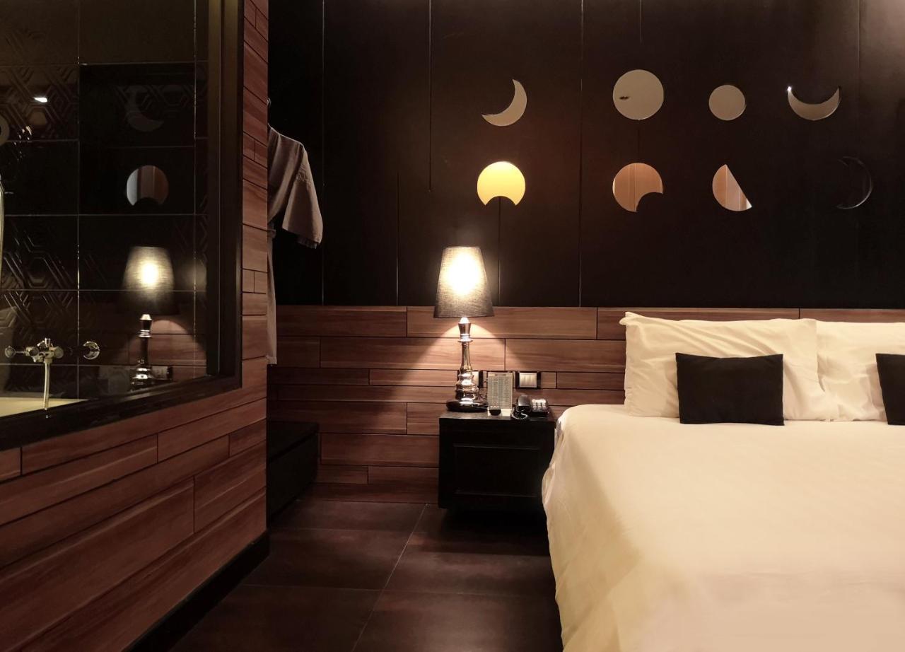 Hotel Tsix5 Quarter Pattaya Zewnętrze zdjęcie